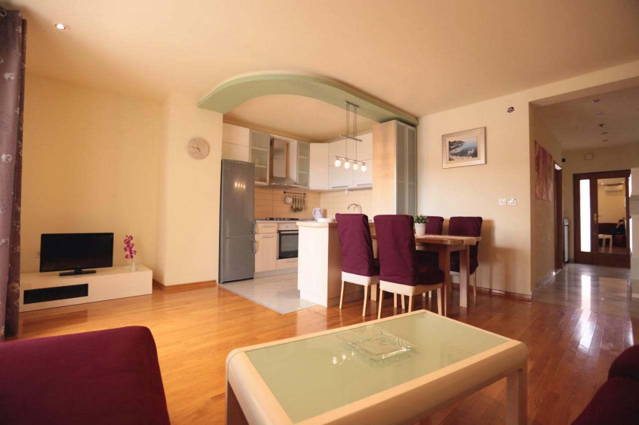 Apartman Vrsalovic Sumartin Exterior foto