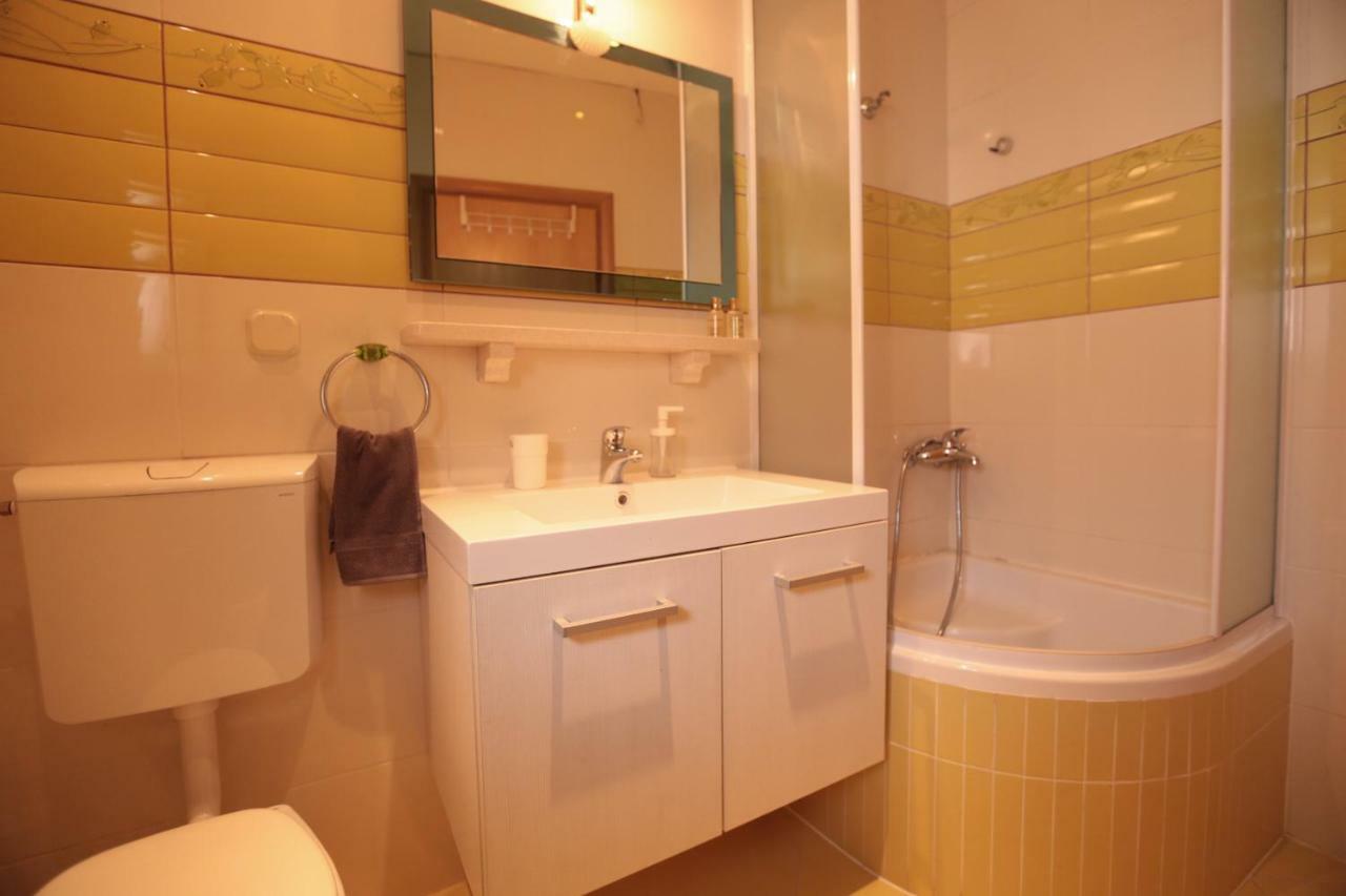 Apartman Vrsalovic Sumartin Exterior foto
