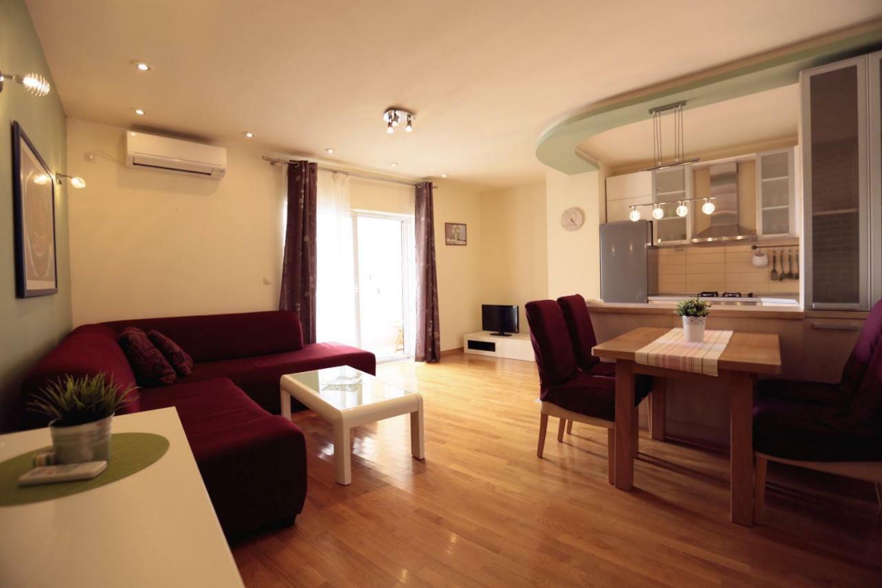 Apartman Vrsalovic Sumartin Exterior foto